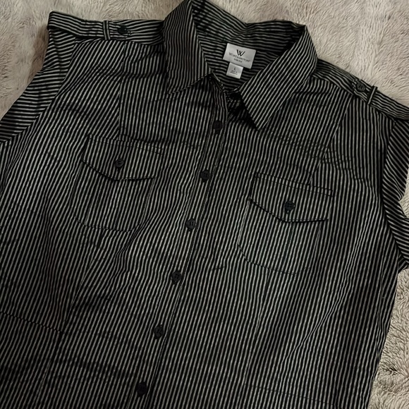 Black Silver pin stripe button front cap sleeve shirt L classy chic Worthington - Picture 3 of 8